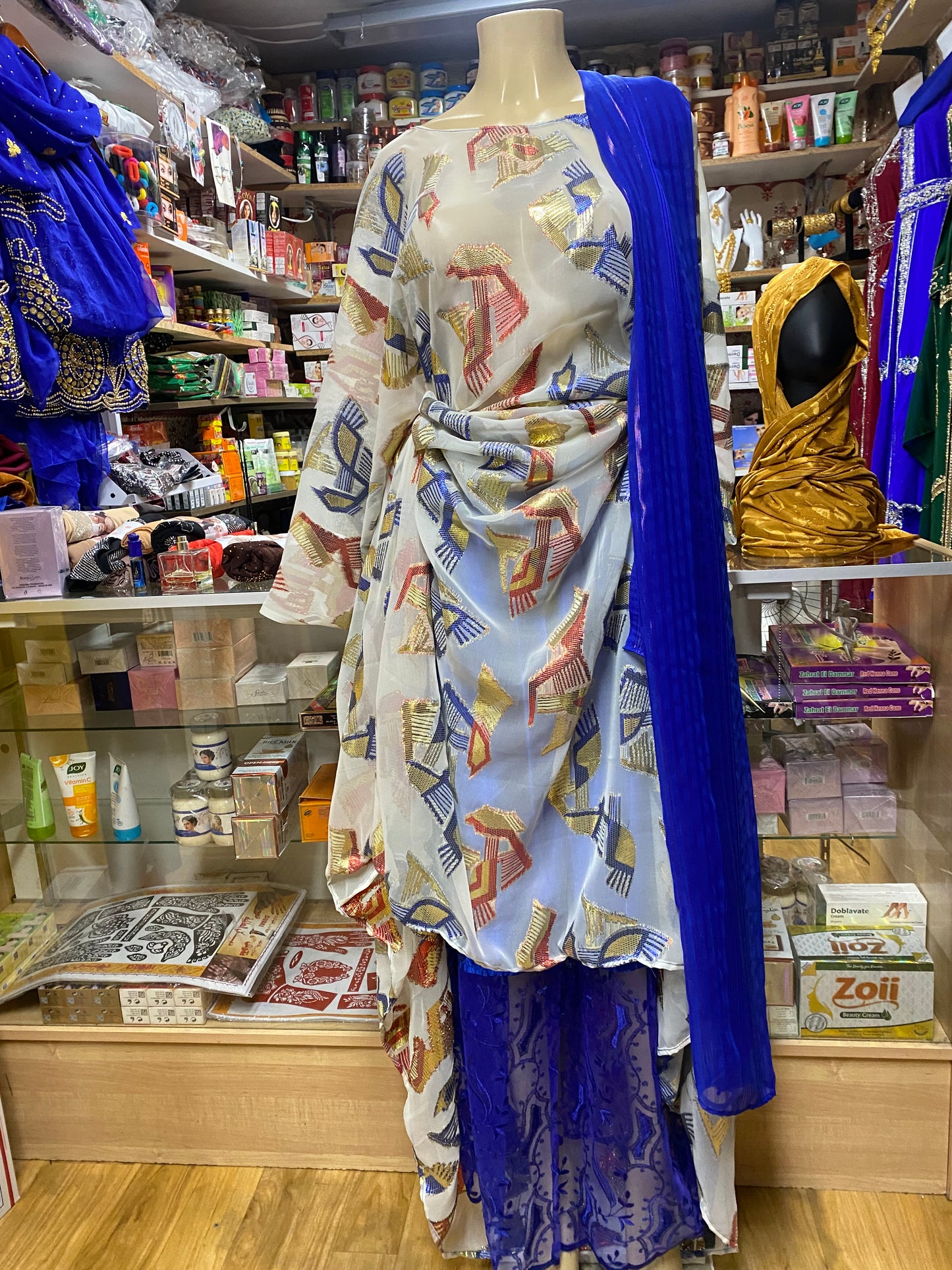 Sapphire (Blue Gemstone)